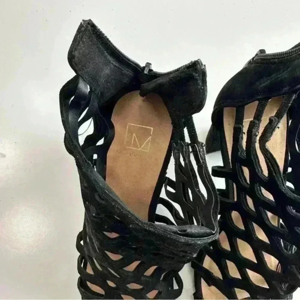 Material Girl Women’s Shoes Sandals Block Heels‎ Suede Black Size 6